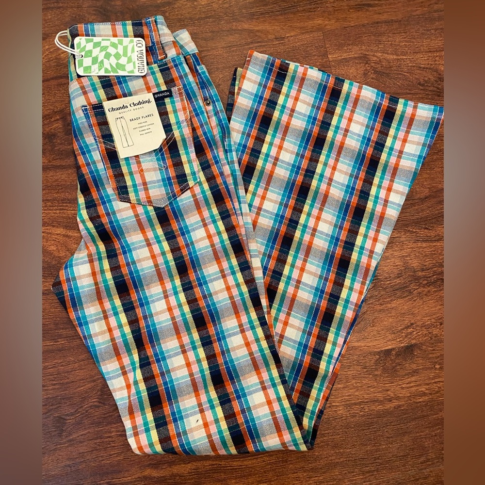 Plaid high waist flares!!! ✌🏼